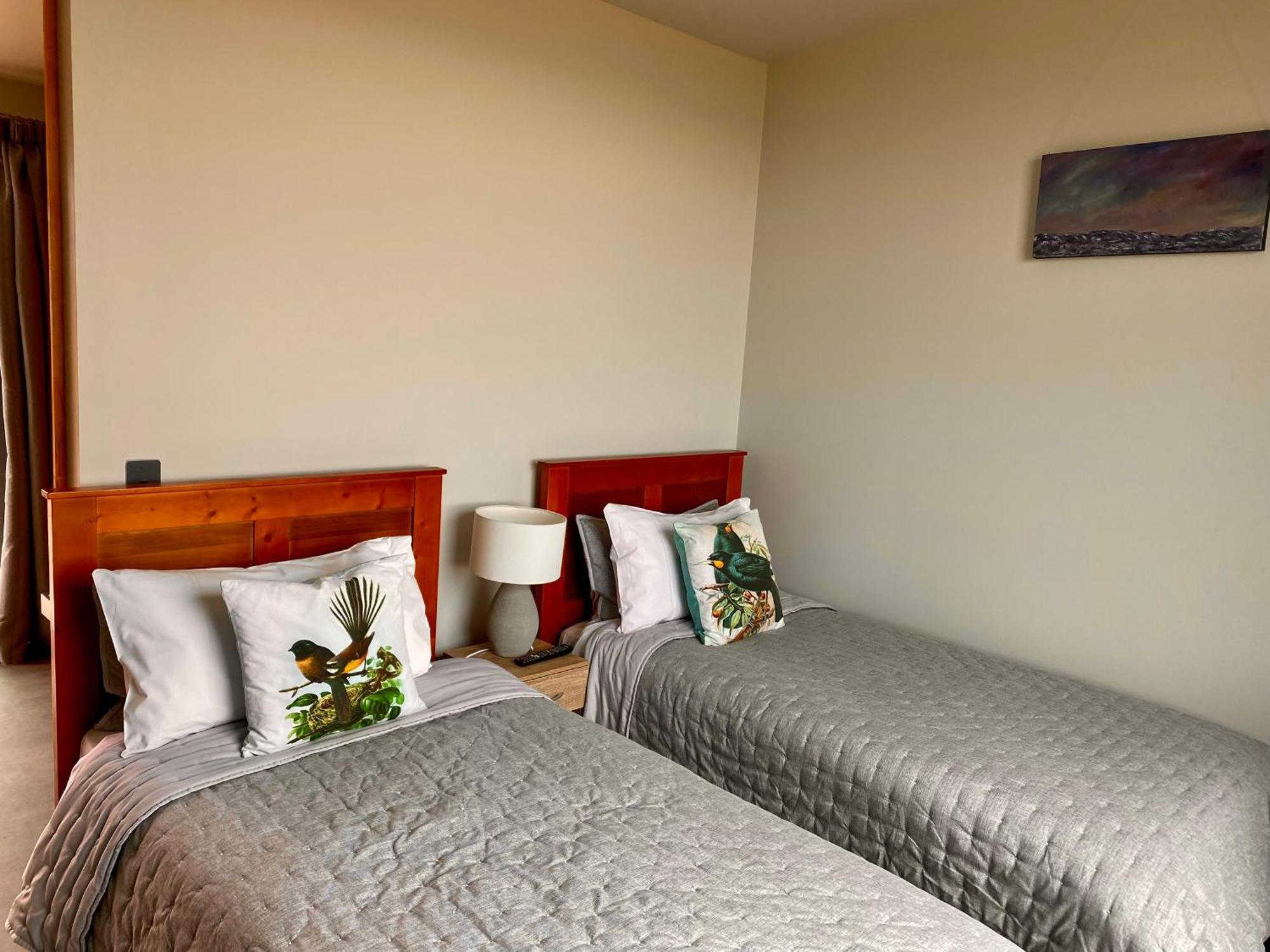 “The Cliffs” Humpridge View Motels Tuatapere Zewnętrze zdjęcie